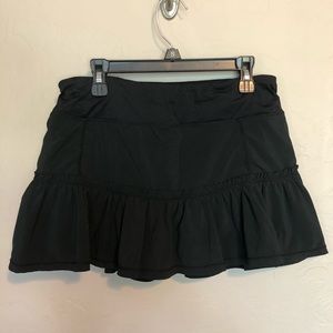Black lulu tennis skirt